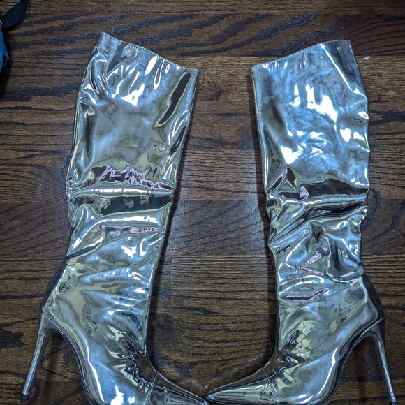 Arqa Metallic knee high boots - Picture 6 of 6